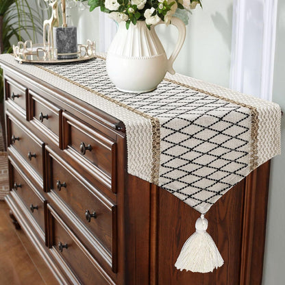 Solveig - Woven Table Runner